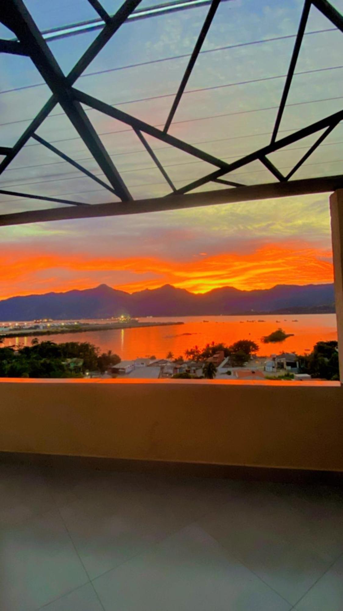 Casa De Praia Com Vista Para O Mar Sao Sebastiao  Exterior photo